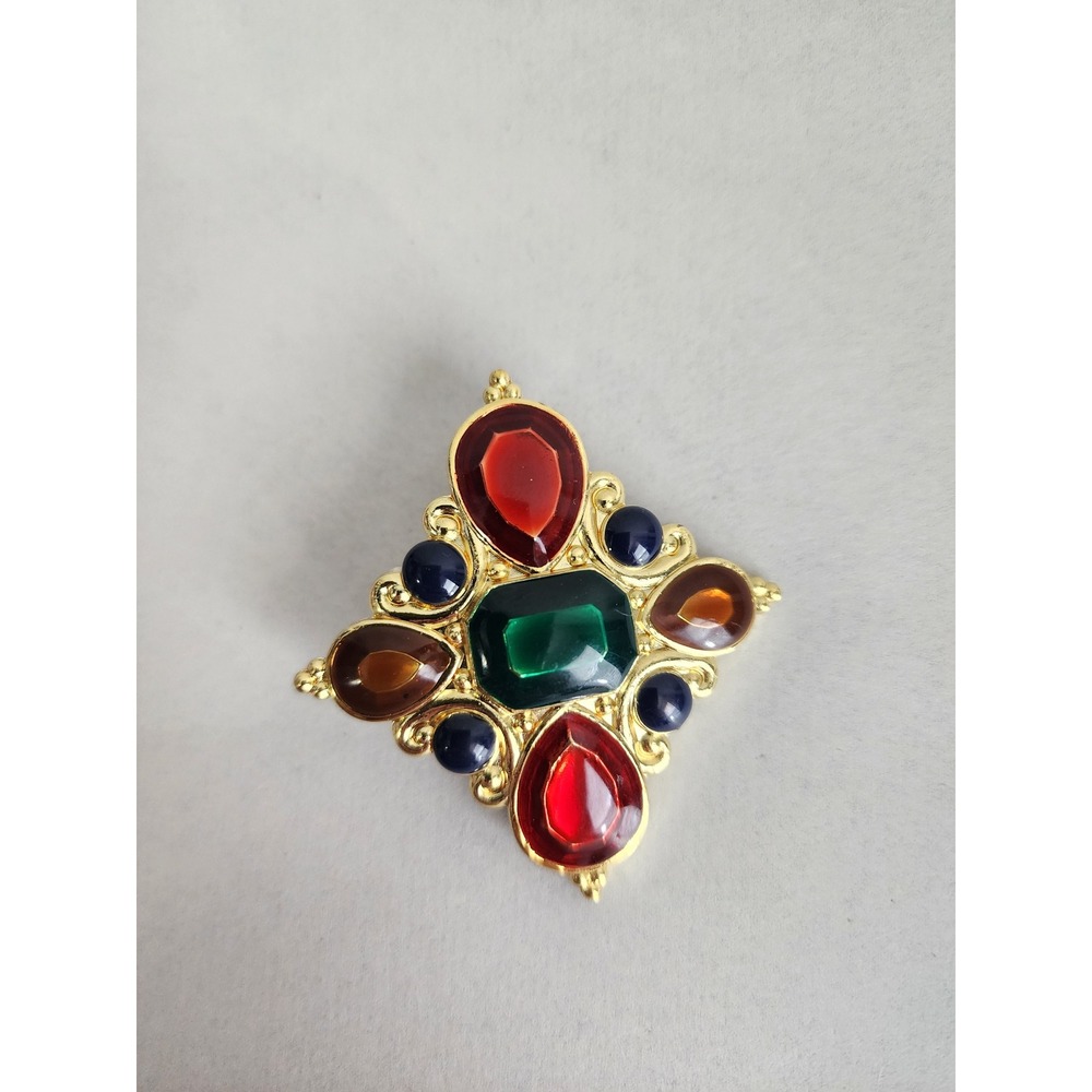 Jay Strongwater JAY Multicolor Cabochon Maltese Cross Brooch Gold Tone Signed